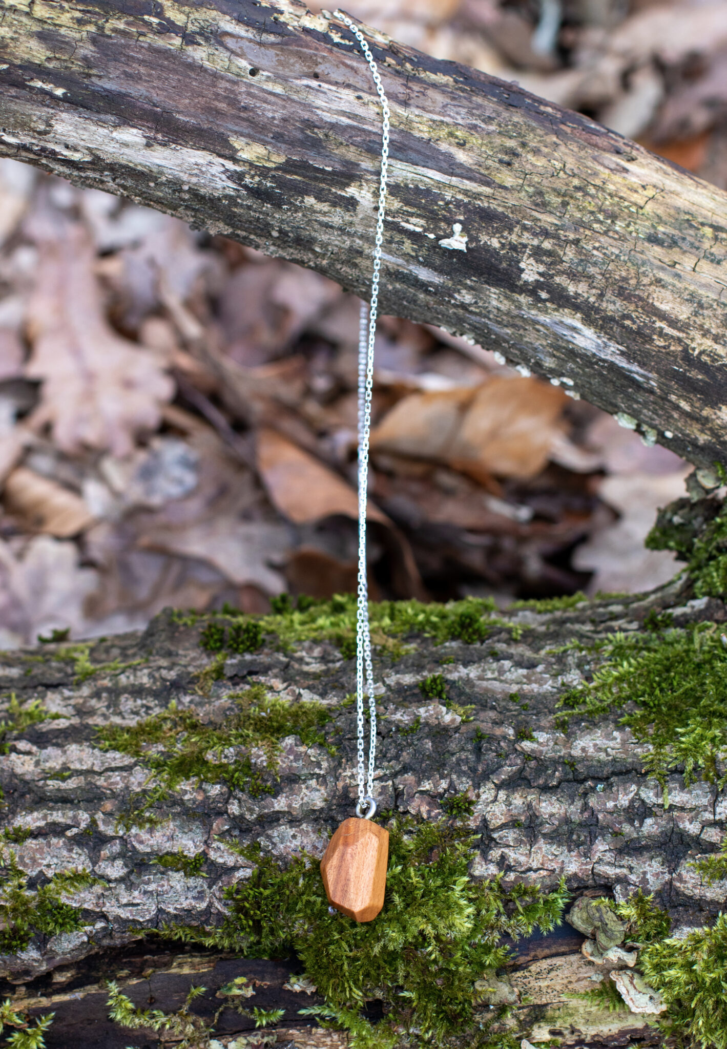 Amulet č.3 Třešeň - 2022