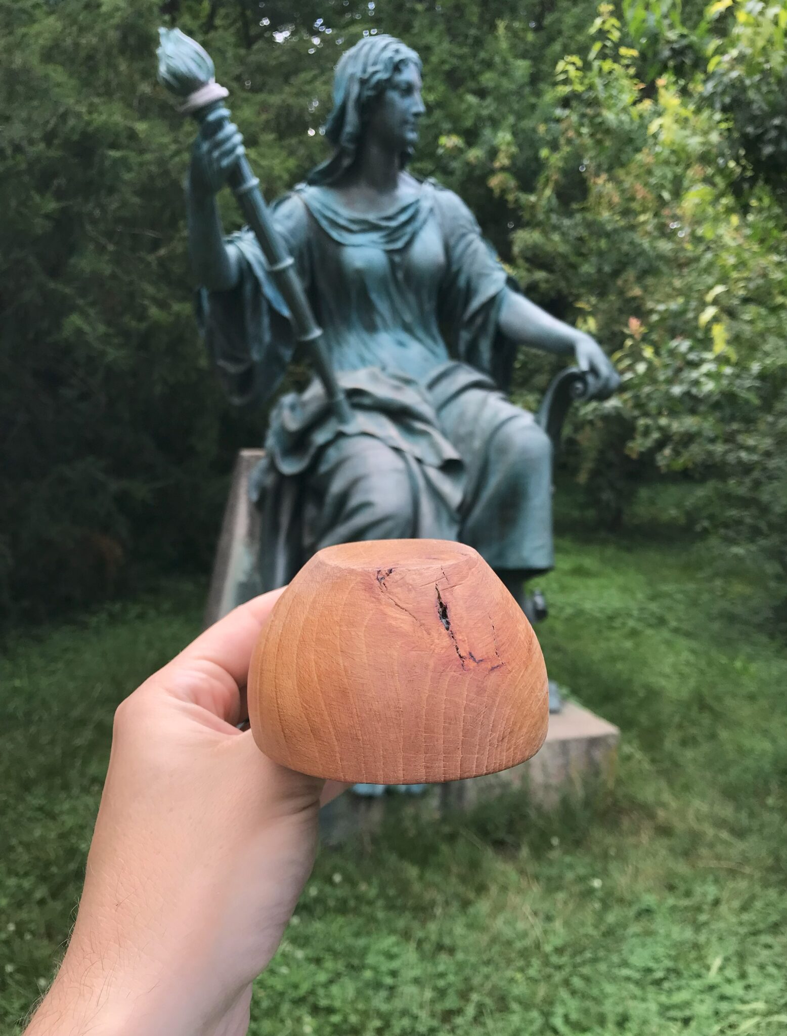 Miska č.10 Dub - 2024