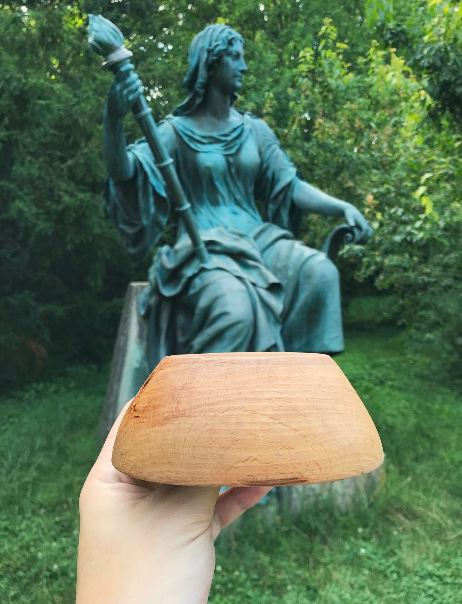 Miska č.10 Dub - 2024