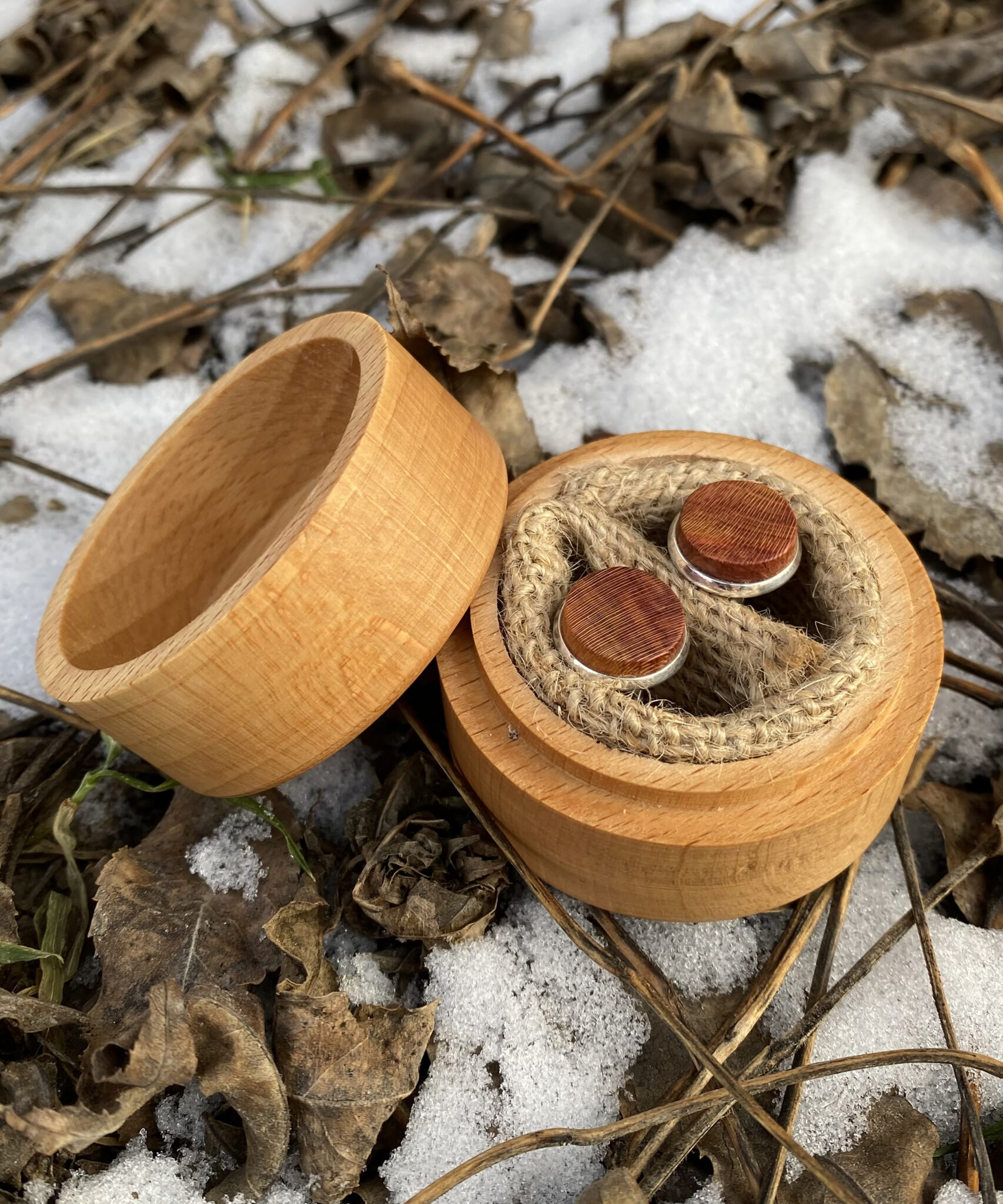 Manžetové knoflíčky III - Trnka 2026