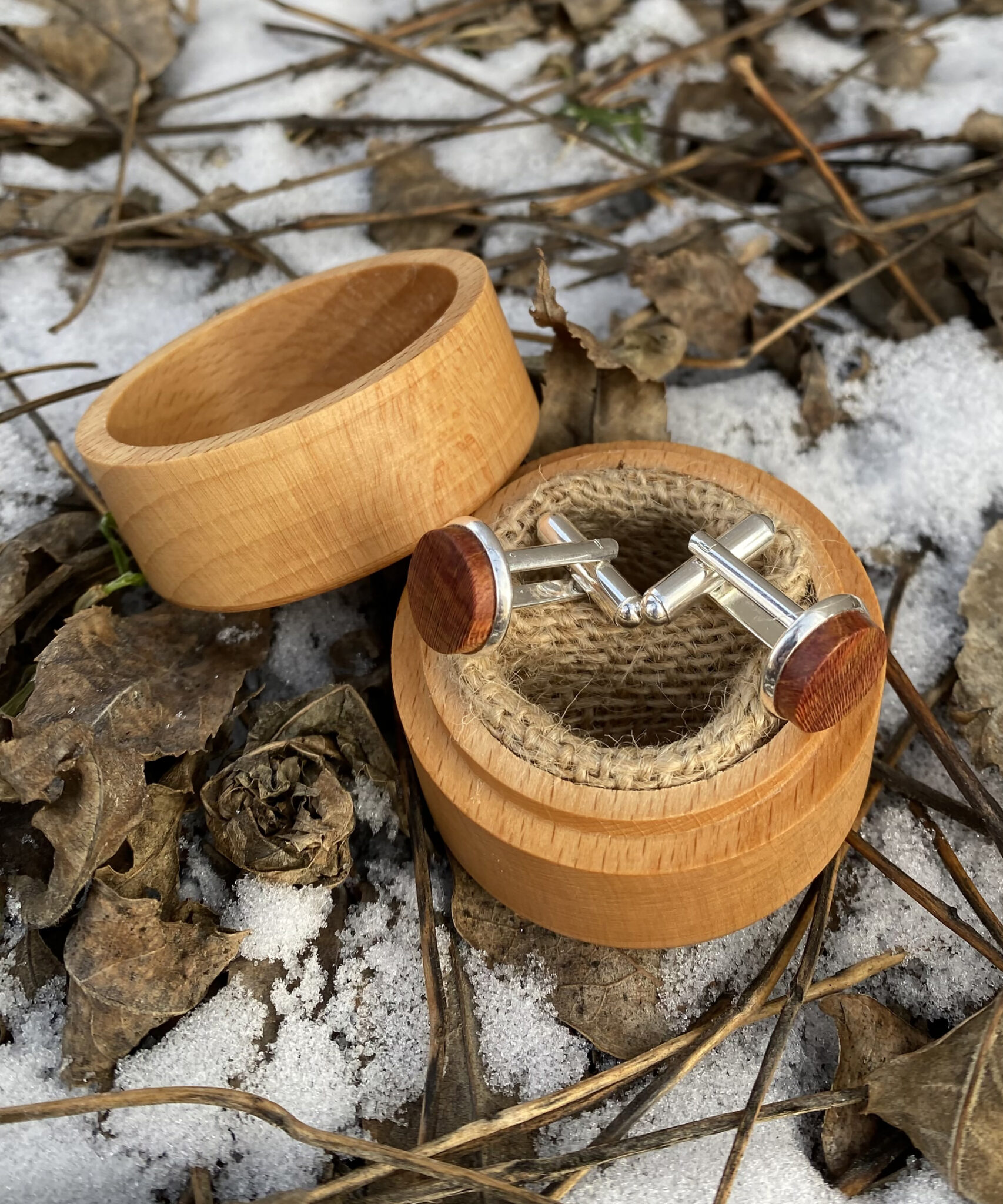 Manžetové knoflíčky III - Trnka 2026